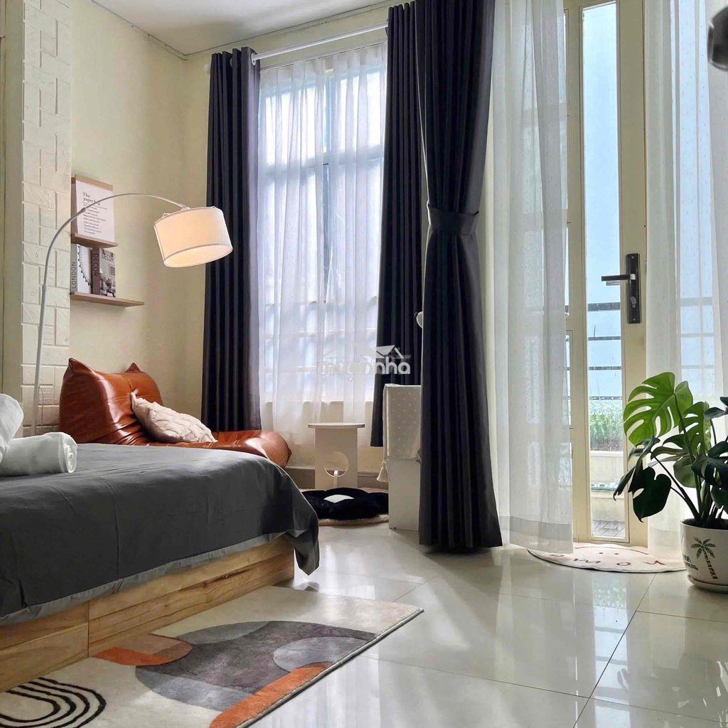 Cho thuê studio tách bếp ban công full nội thất ngay trung tâm quận 1 - Ảnh 2