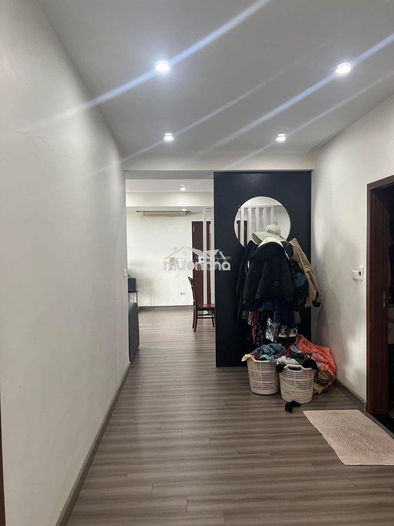Cho thuê chung cư oriental plaza, âu cơ- 2pn, ntcb giá 11tr/th - 2