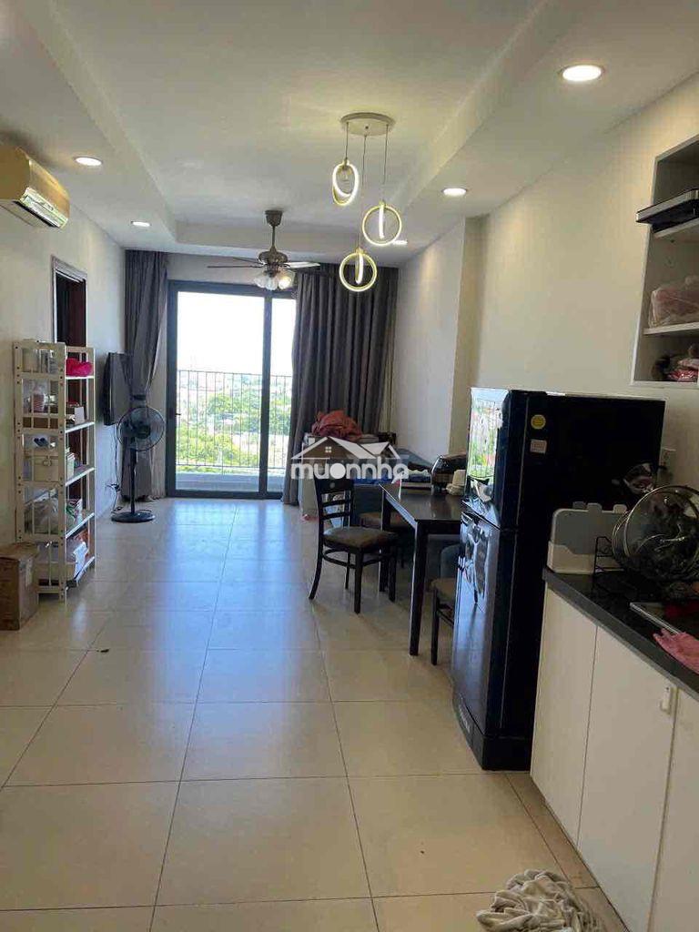 Cho thuê căn hộ pegasuite quận 8 , 2 phòng ngủ, 2wc có nội thất 13.5tr
