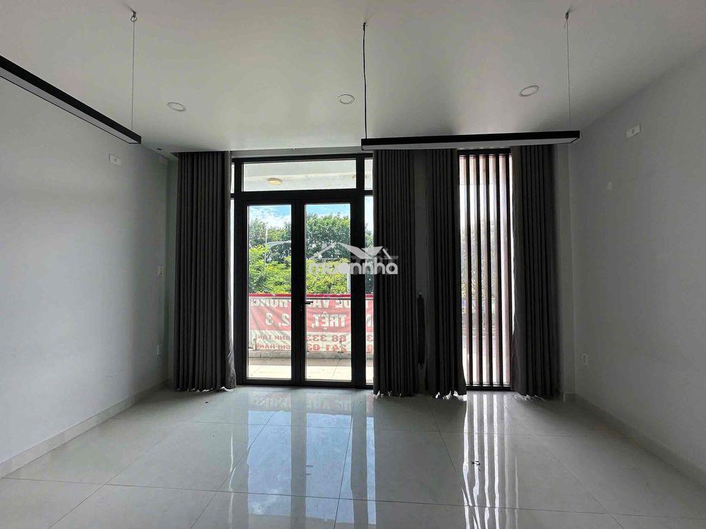 Cho thuê mặt bằng văn phòng - khu đô thị vạn phúc city - 4