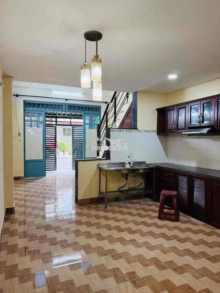 Nhà ngay chợ minh phát. trệt lửng 2pn 2wc. xe hơi đỗ cửa - 3