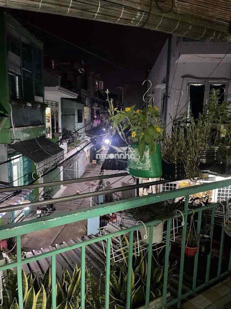 Kinh dương vương ngay q6 ngang 5m dài 10m sân 7m6 rộng 3m hiện tại 3 t - 4