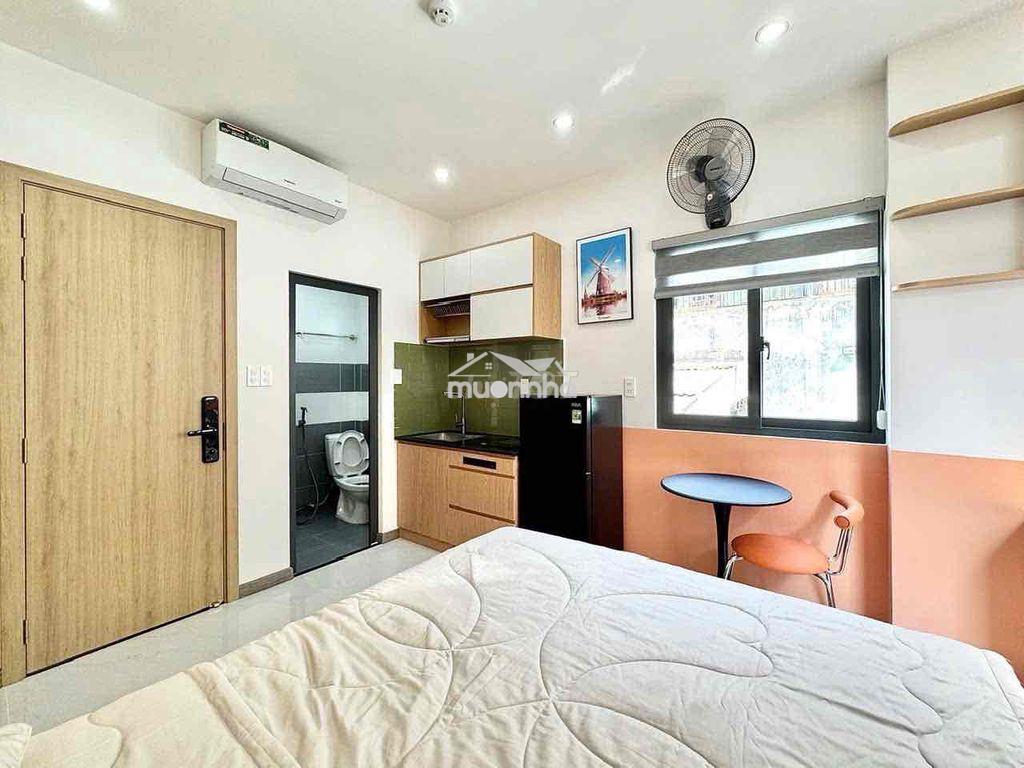 Thang máy - ban công thoáng full nt cao cấp nhà mới ngay hà đô - 2