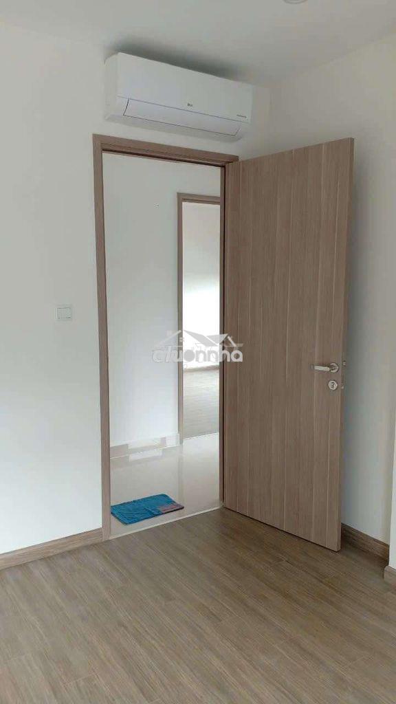 Căn góc 3 phòng ngủ, 2 toilet, mới. có bếp, rèm . - 4