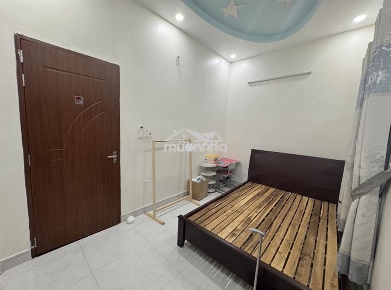 Cho thuê phòng trong nhà nguyên căn p4 q8