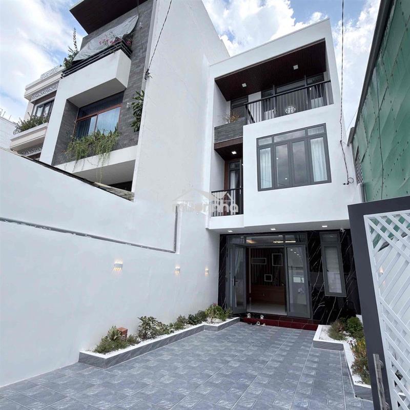 🏡 Nhà mới 100% trung tâm thành phố – full nội thất cao cấp – chỉ xách