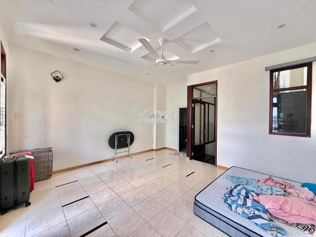Hẻm ô tô - 71m2- huỳnh văn bánh- phú nhuận- nhỉnh 8 tỷ - 4