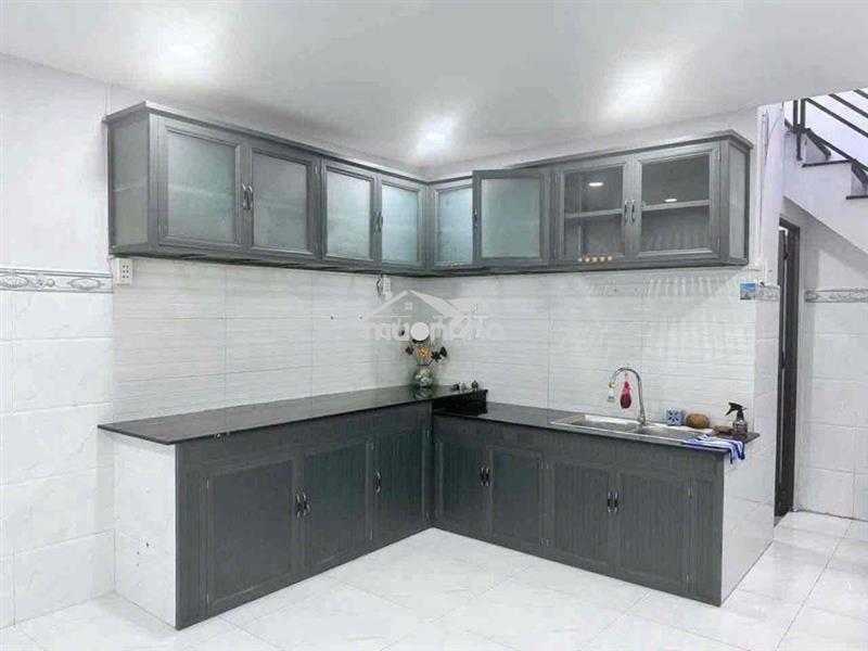 🏠Cho thuê nhà nguyên căn hẻm c phạm hùng bình hưng 👉 nhà mới sơn sữa