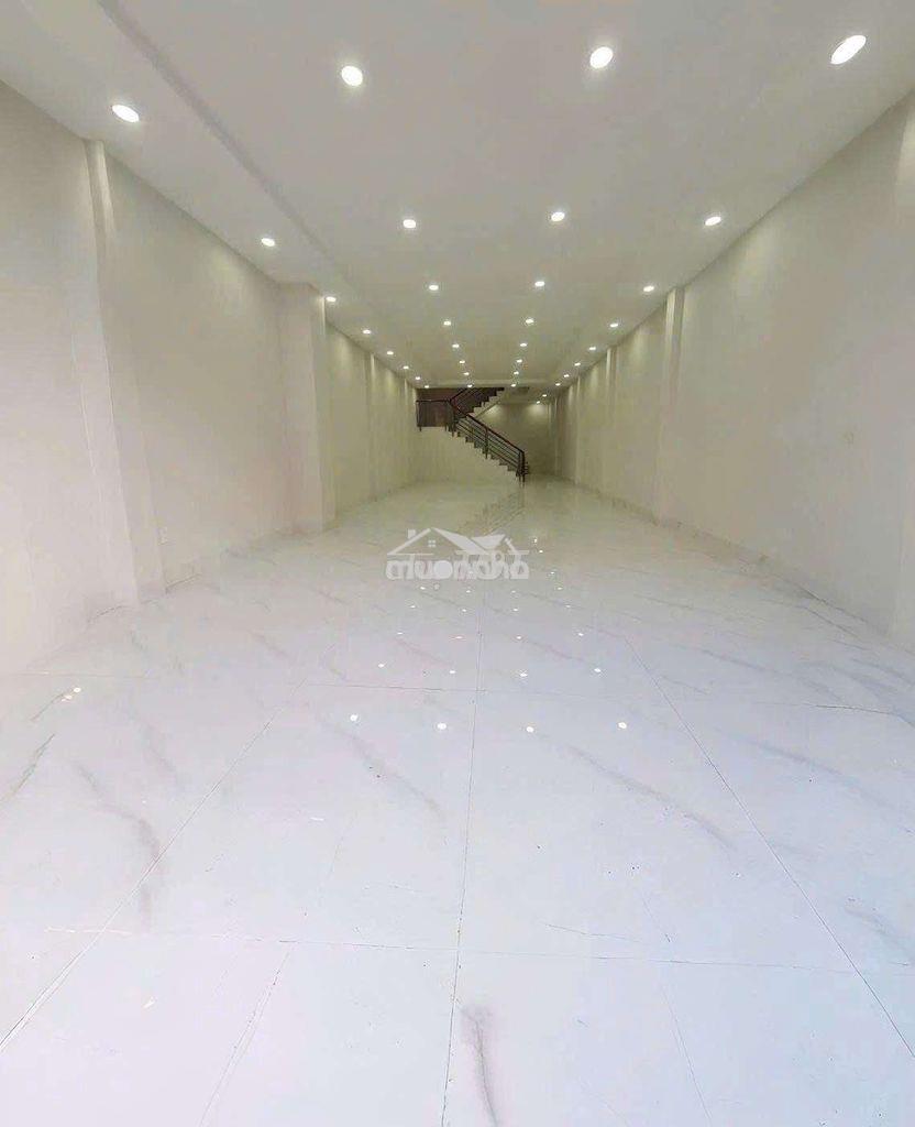 Nhà mới ốp kính sàn suốt tm - 152a phan xích long. dt 5x20m, dtsd 400m - 2