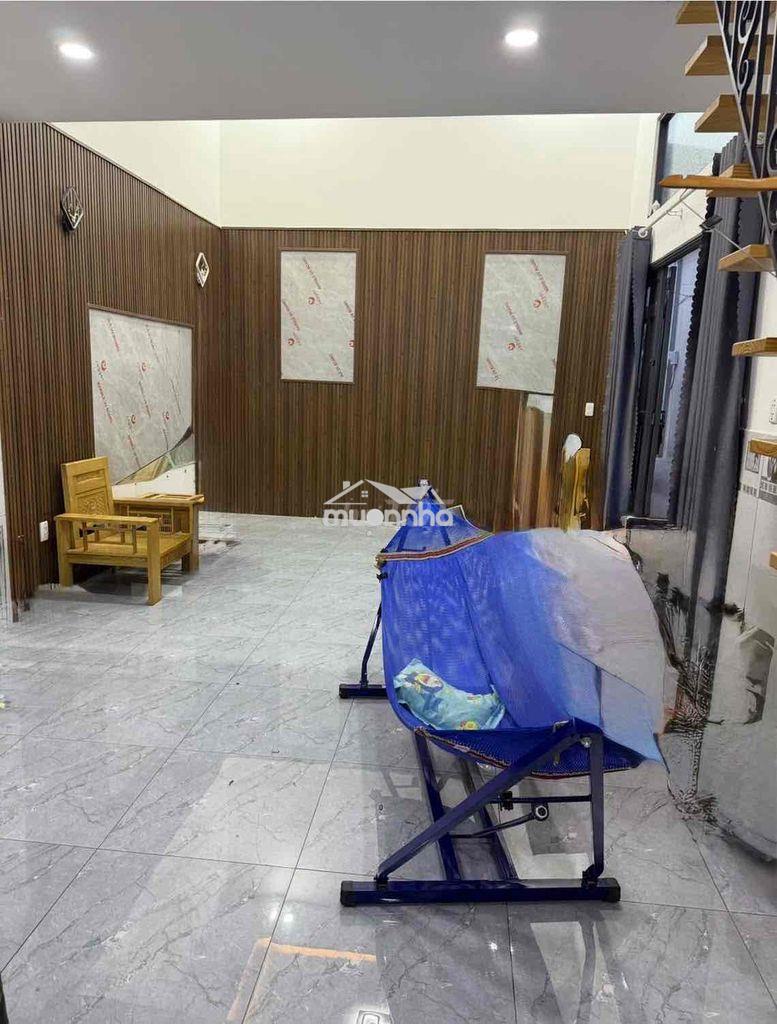 Nhà cho thuê sau uy ban xtt hoc mon - 3