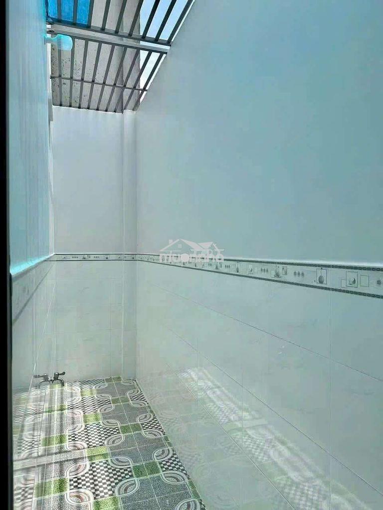 Cho thue nhà mới 100% 2pn 2wc giá 5.5tr - 3