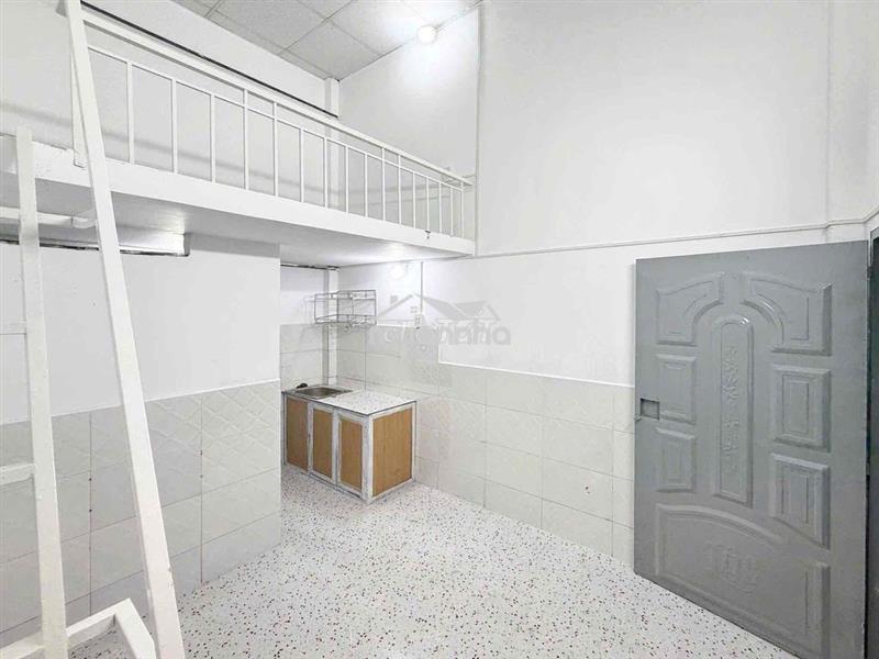 Cần pass phòng