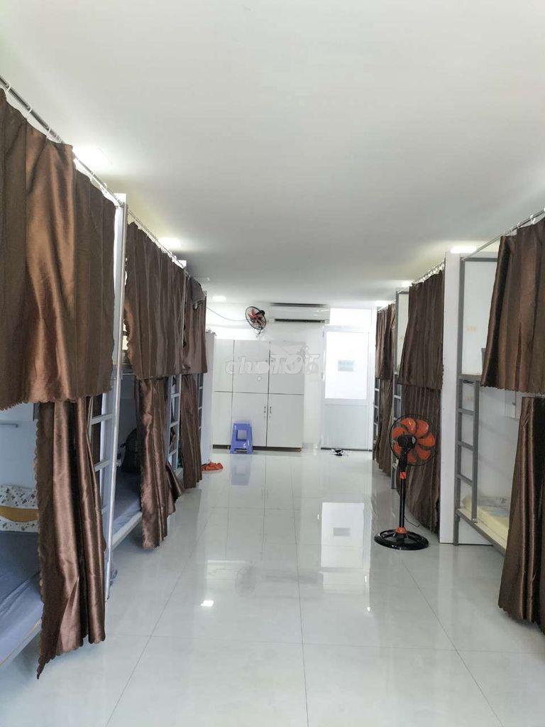Ký túc xá tiện nghi gần phạm hùng, giá 1tr2 - 2