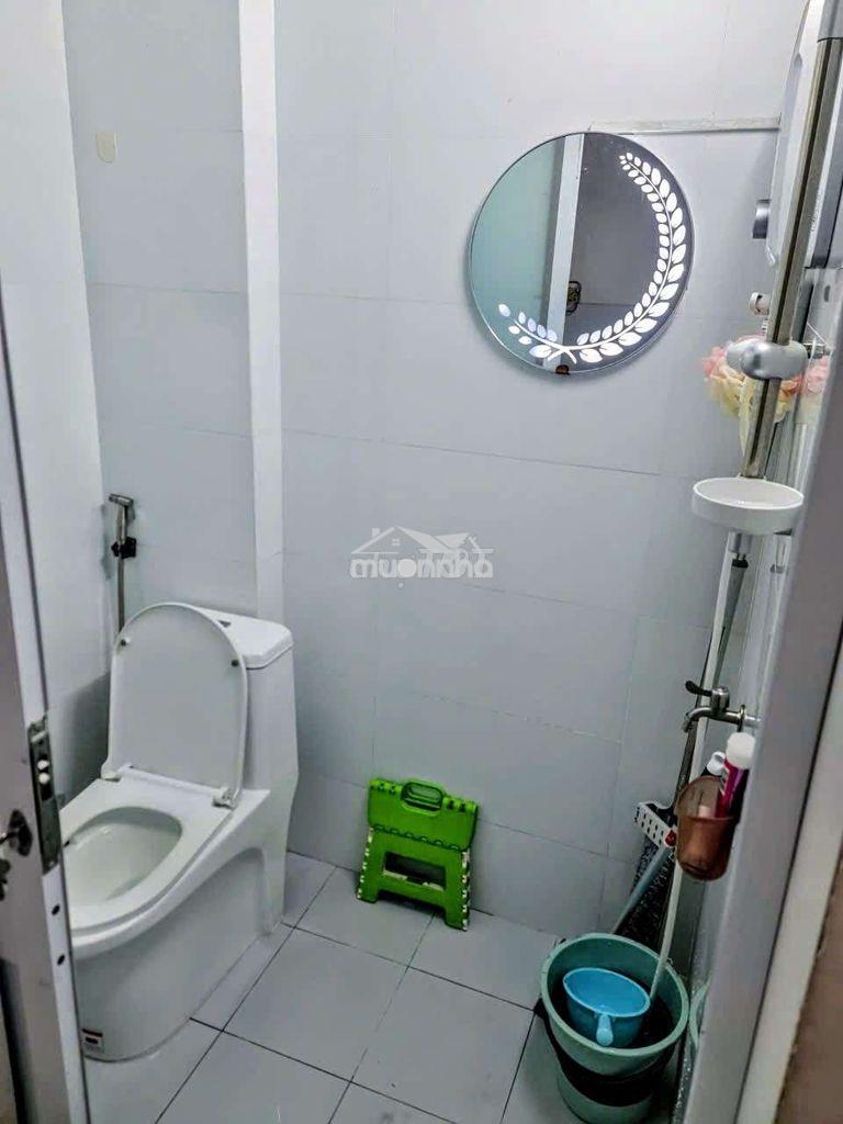 Cho thuê nhà quận 5 đủ tiện nghi - 4