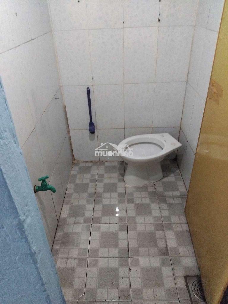 Nhà trọ cho thuê 15m2  - 2