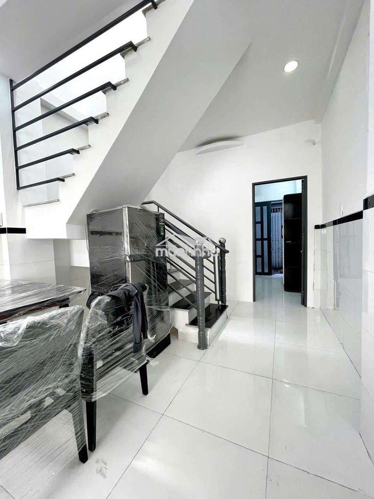 Cho thuê nhà nguyên 3pn 2wc sẵn nội thất