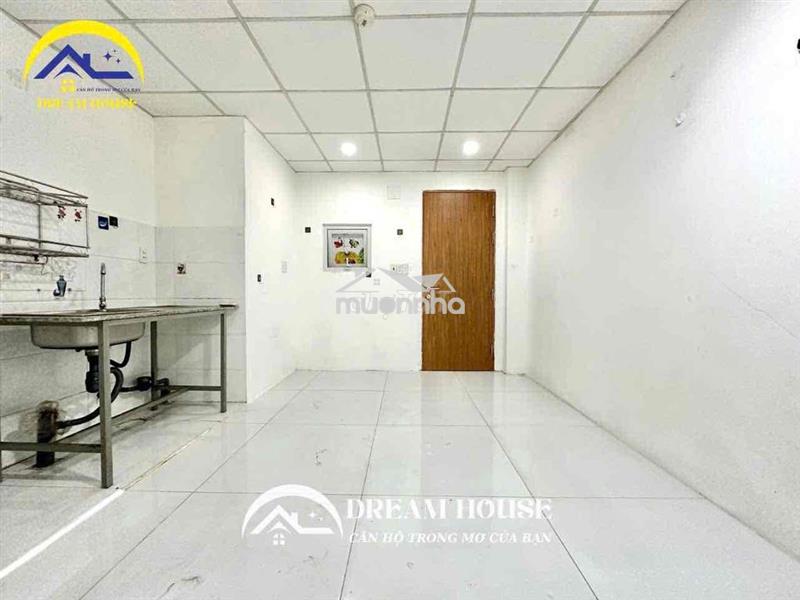 Phòng trọ giá rẻ có máy lạnh an ninh thoáng mát giữ cọc đến tháng 9