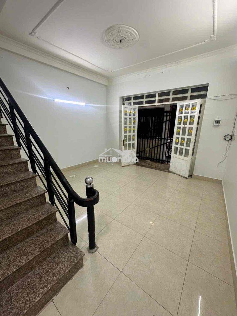 Cho  thuê nhà trệt lầu hẻm oto đ.339, phước long, - 2