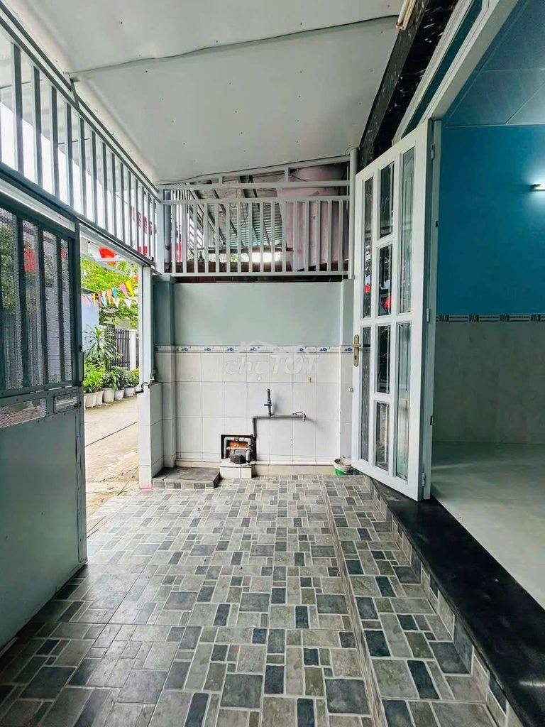 Nhà 1 trệt 1 lầu 2pn 4x16m hẻm huỳnh tấn phát quận 7
