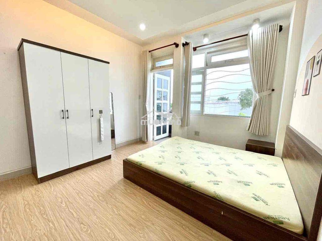 Chdv ban công view sân bay - Ảnh 4