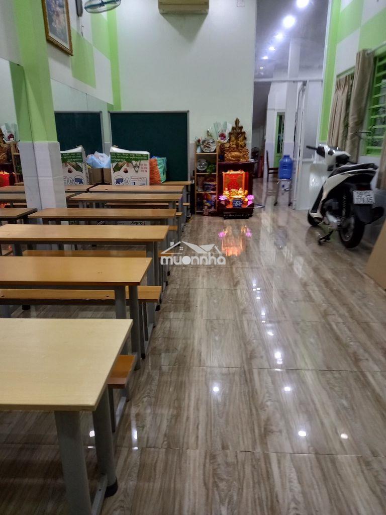 Bán nhà bình tân đường tỉnh lộ 10 kế chợ 7,3 x 28m 3l 4pn ô tô để nhà