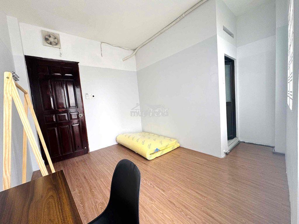 Cho thuê phòng studio, ban công, tiện lên quận 5, gần cao đẳng y dược - 4