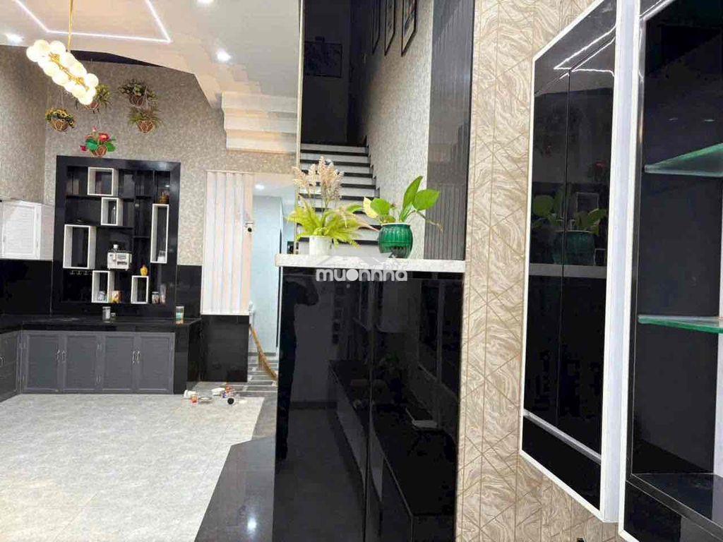 Cho thuê nhà trệt lầu 3pn sân ô tô 7 chổ gần chợ phú mỹ - 2