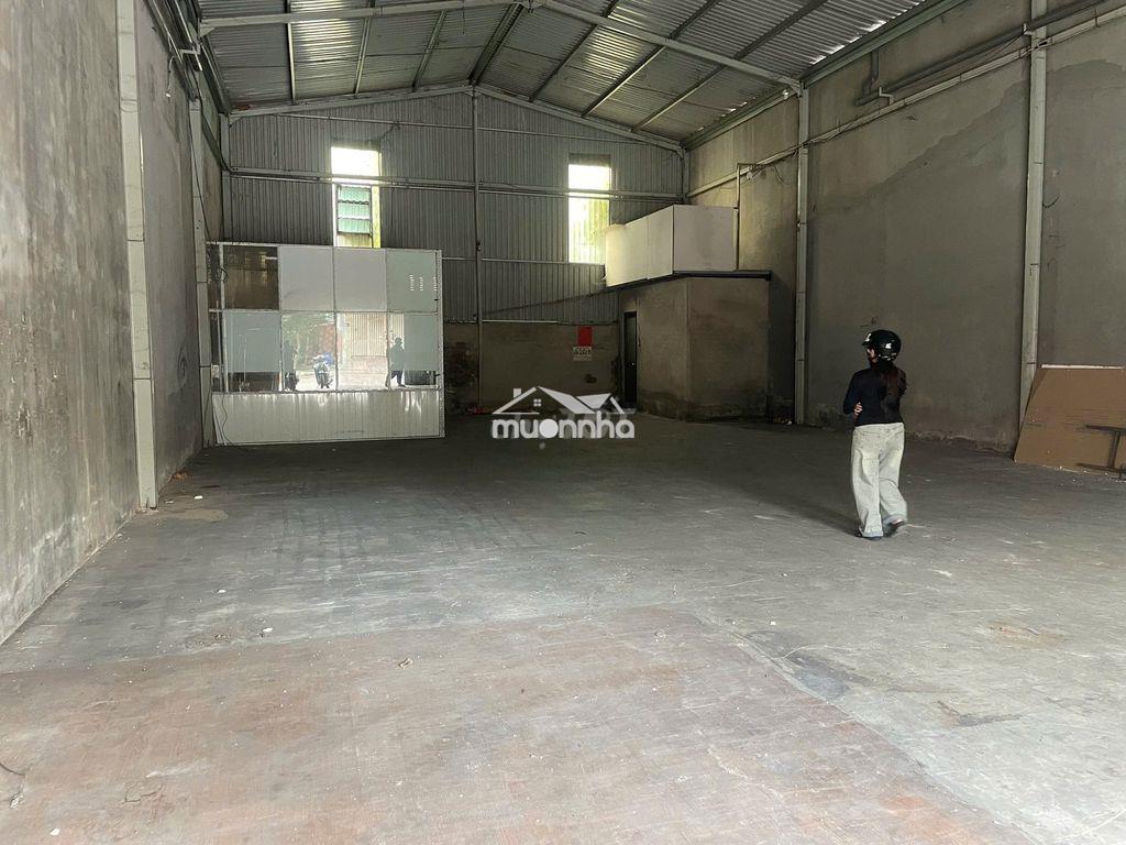 Cho thuê kho 200m2, giá 20tr/kcn sống thần - 3