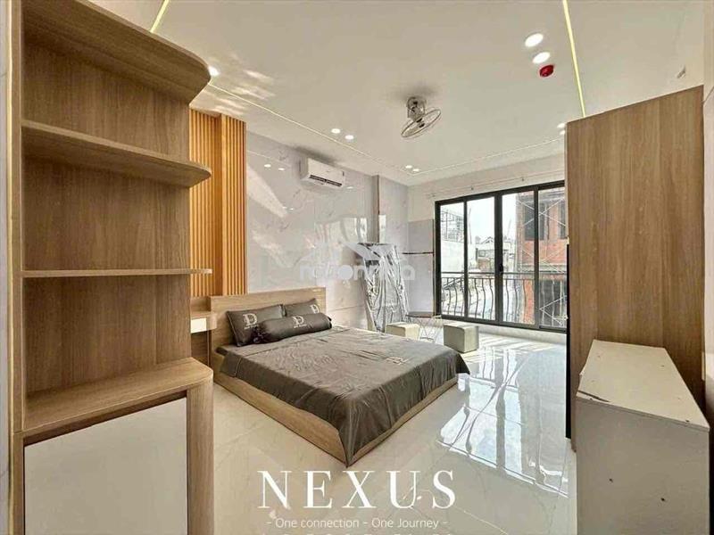 Ngay nguyễn thái bình_học viện hàng k_studio mới_ full nt _ban công