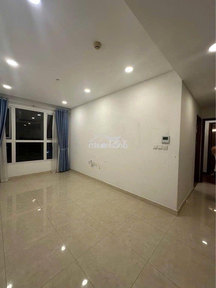 Cho thuê c/c hoa sen lạc long quân, q11-2pn-76m2- ko nt- giá 9 tr/th - 4