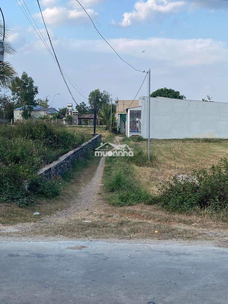 Nhà cách đá 3 chồng 1,7km - 3