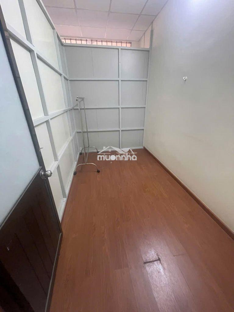 Nữ nhân viên văn phòng - thuê phòng - quận phú nhuận - 4