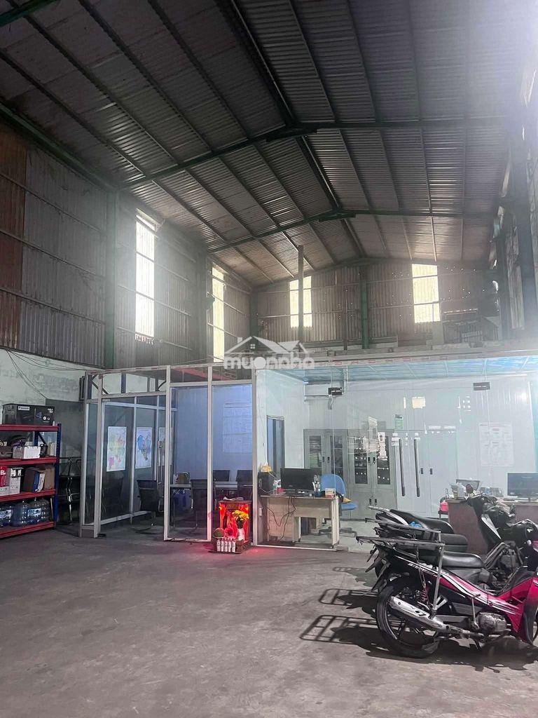 Xưởng định hoà có cẩu mặt tiền mỹ phước tân vạn 630m giá 30 triệu - 2