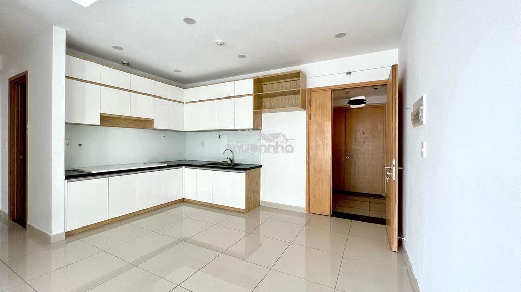 Charmington - cho thuê 2 phòng ngủ 2 toilet căn góc cơ bản 17tr - 3