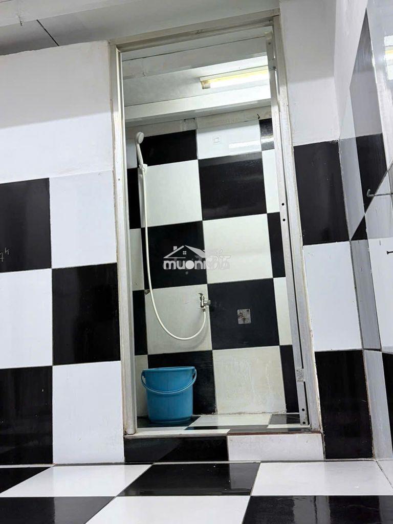 Cho thuê phòng trọ gần trường đh công thương - 4
