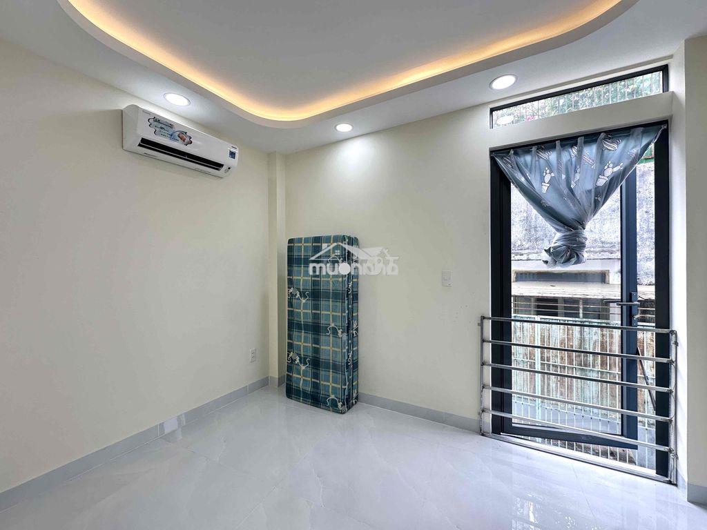 Phòng mới xây, ban công thoáng đầy đủ nội thất - 3