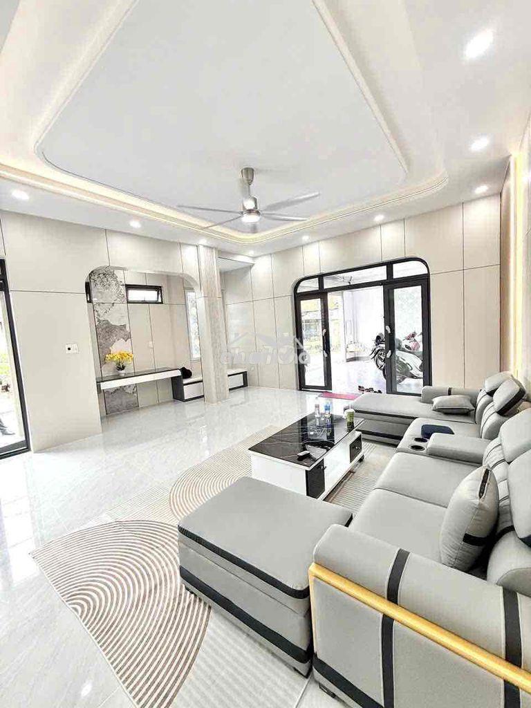 Bán nhà mặt tiền đường nhựa thông lầu trệt ngang rộng 20m cực đẹp - 4