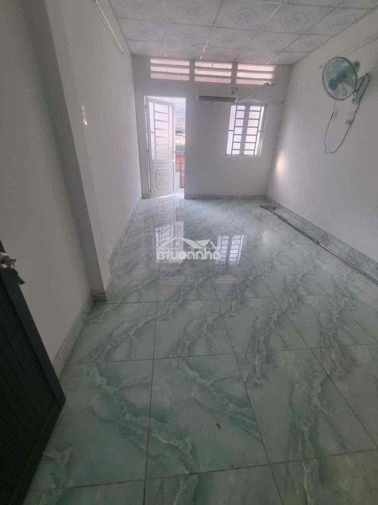 Nhà mới 1 trệt 1 lửng 1 lầu, 2pn 3vs - ngay cầu kiệu q3 - 3