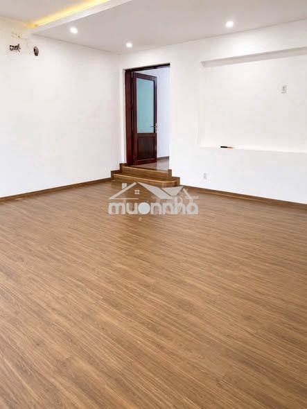 Cực rẻ- biệt thự đường 25- gigamall, 1 hầm 3 lầu, 5pn, 27tr - 3