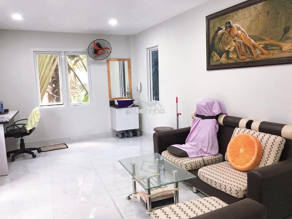 Cho thuê nhà nguyên căn 1 trệt 2 lầu ngay công viên gia định giá 10tr - 3