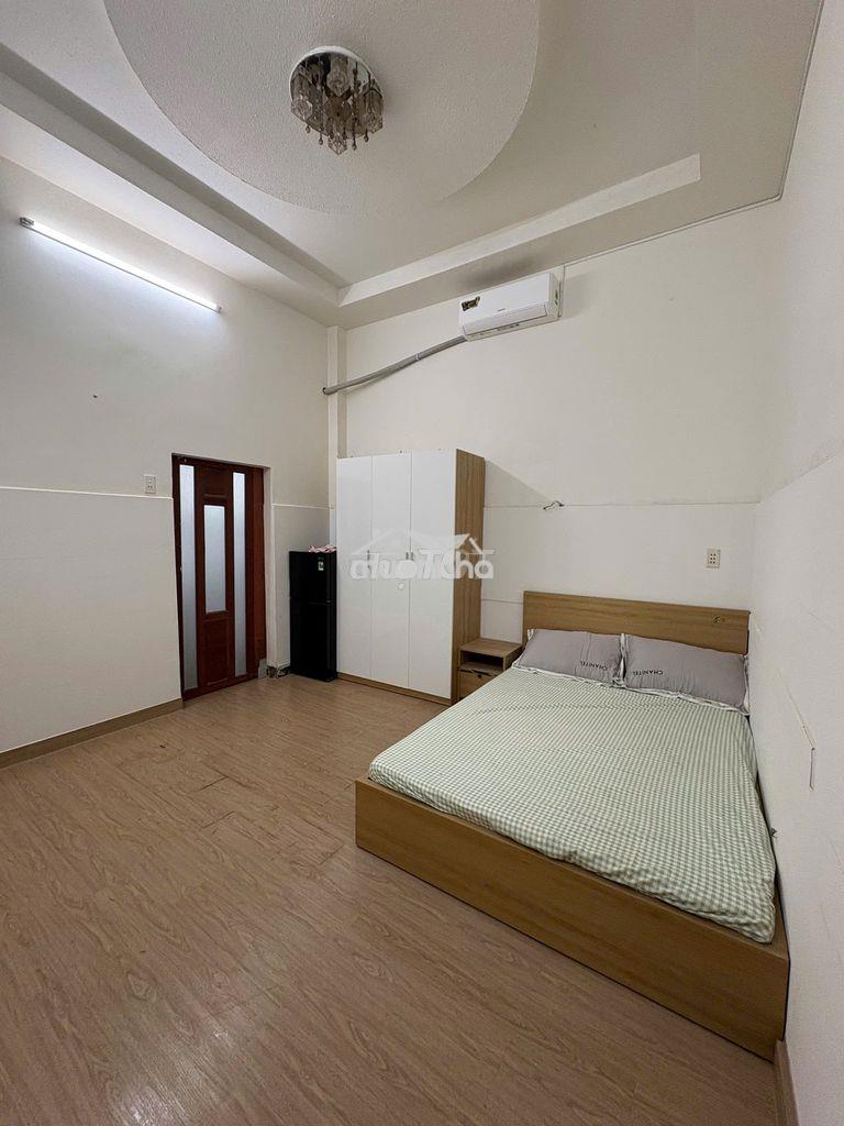 Phòng trệt 25m² giếng trời – bếp riêng tách khu ngủ – 4,2tr - 2