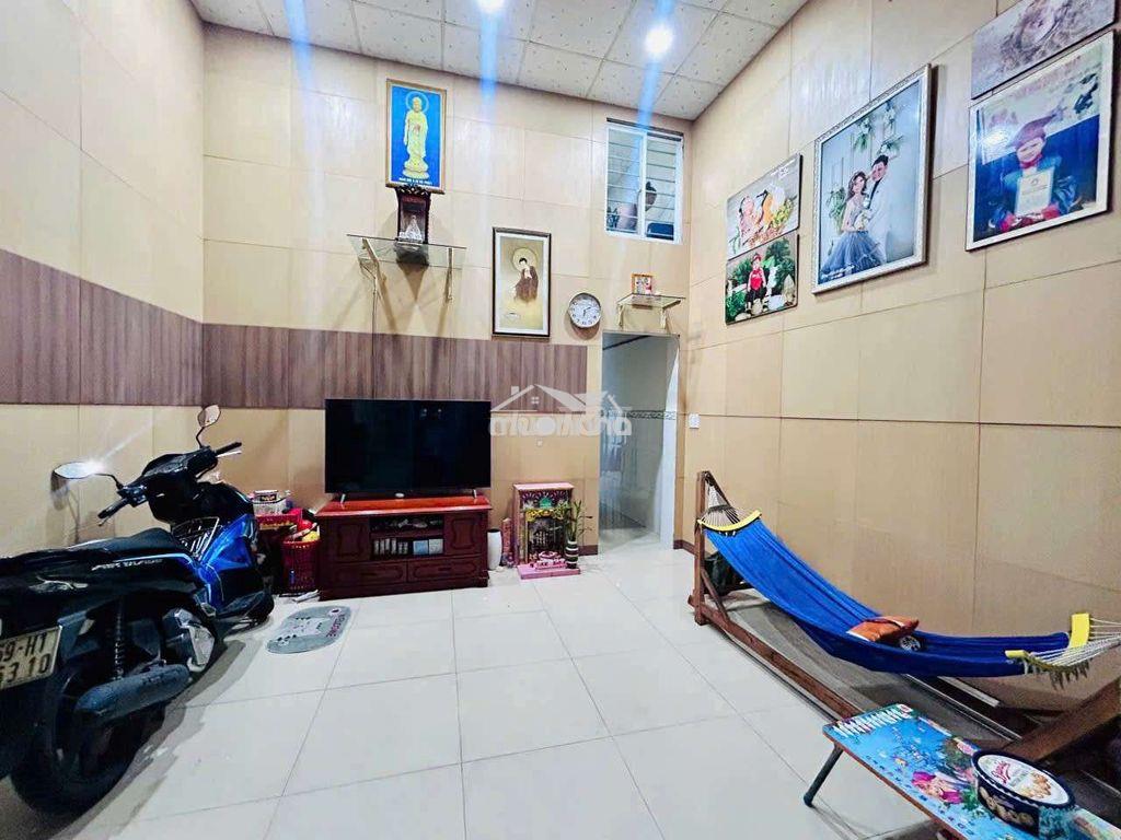 Nhà c4 60 m 3 phòng ngủ ,phường dĩ an tphcm - 3