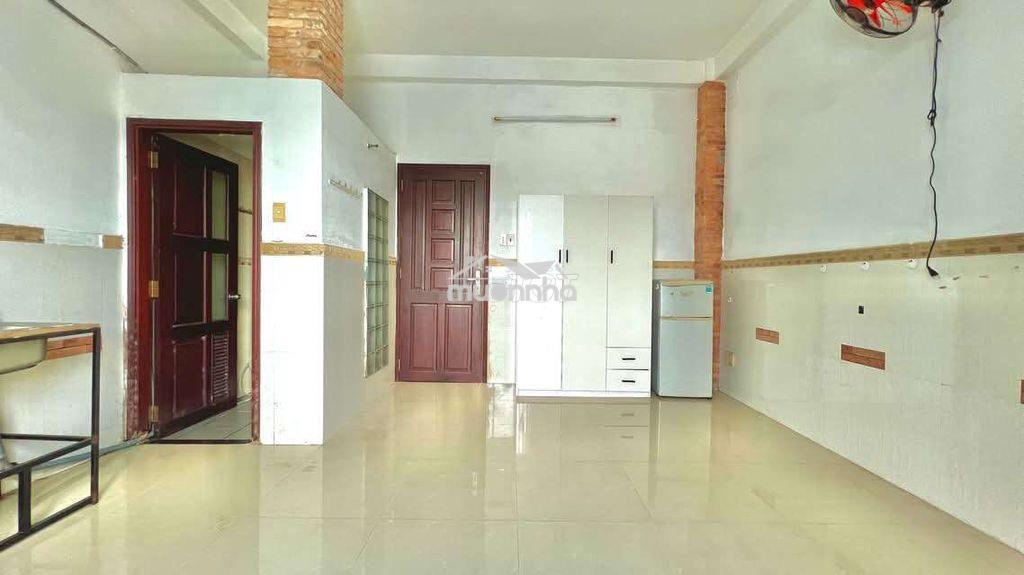 Phòng trọ quận 3 đầy đủ nội thất - 2