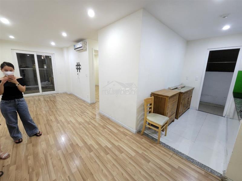 Cho thuê căn hộ city gate căn 2 phòng 2wc nhà trống