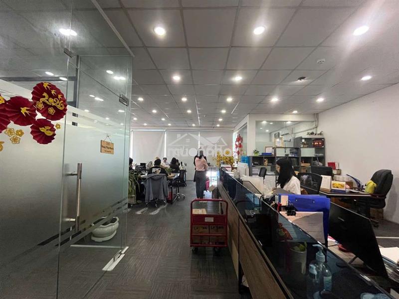 Văn phòng – tòa nhà nguyễn xí, bình thạnh
🏢 diện tích: 151m