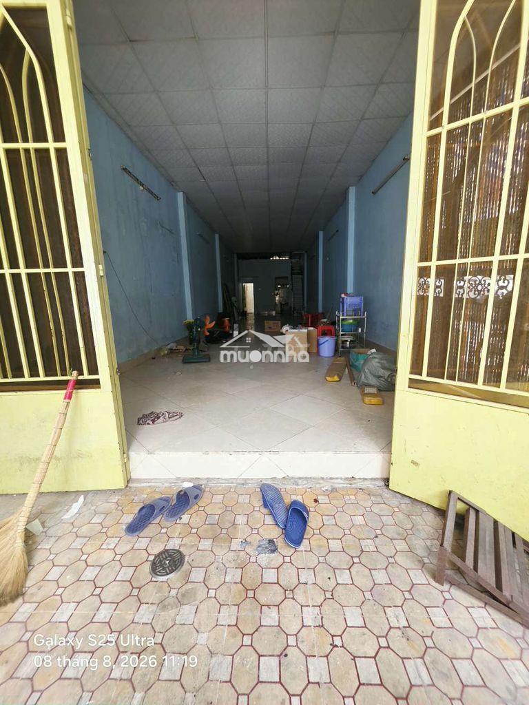 🌹🌹🌹Cho thuê nhà 4m * 22m gác lửng 3pnủ 1wc dưới đây suốt y hình ảnh