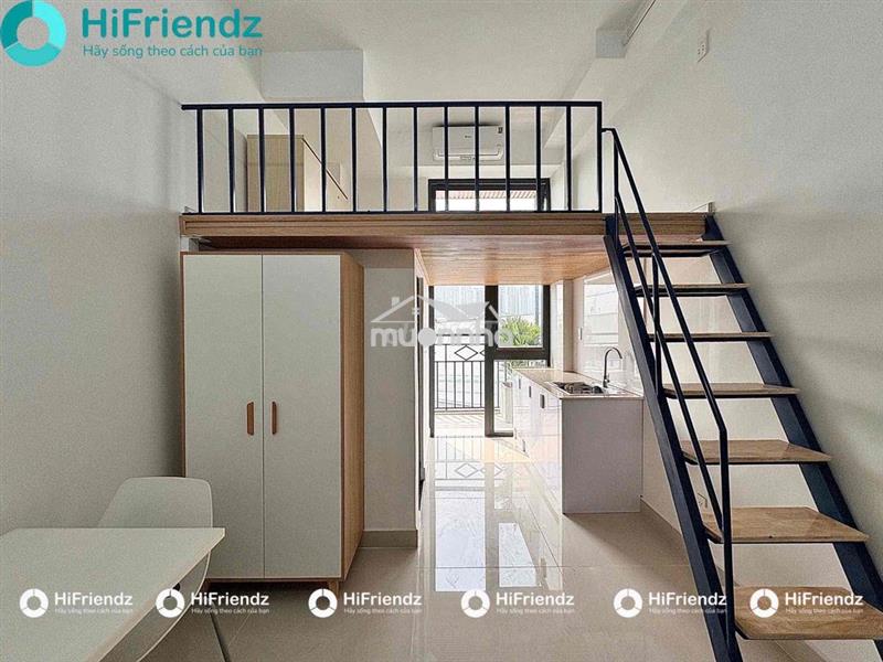 Phòng gác cao, thoáng mát ở được 3 người gần chợ, sát trường văn lang