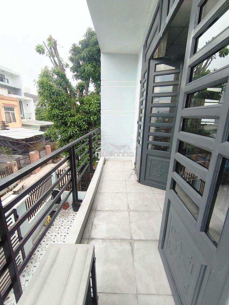 Ban công full nt mới tinh gần chợ hóc môn - 4
