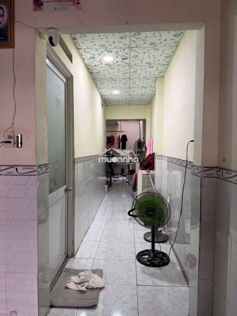 Nhà vườn 256 m có nhà + đất . đường lại hùng cường vĩnh lộc b