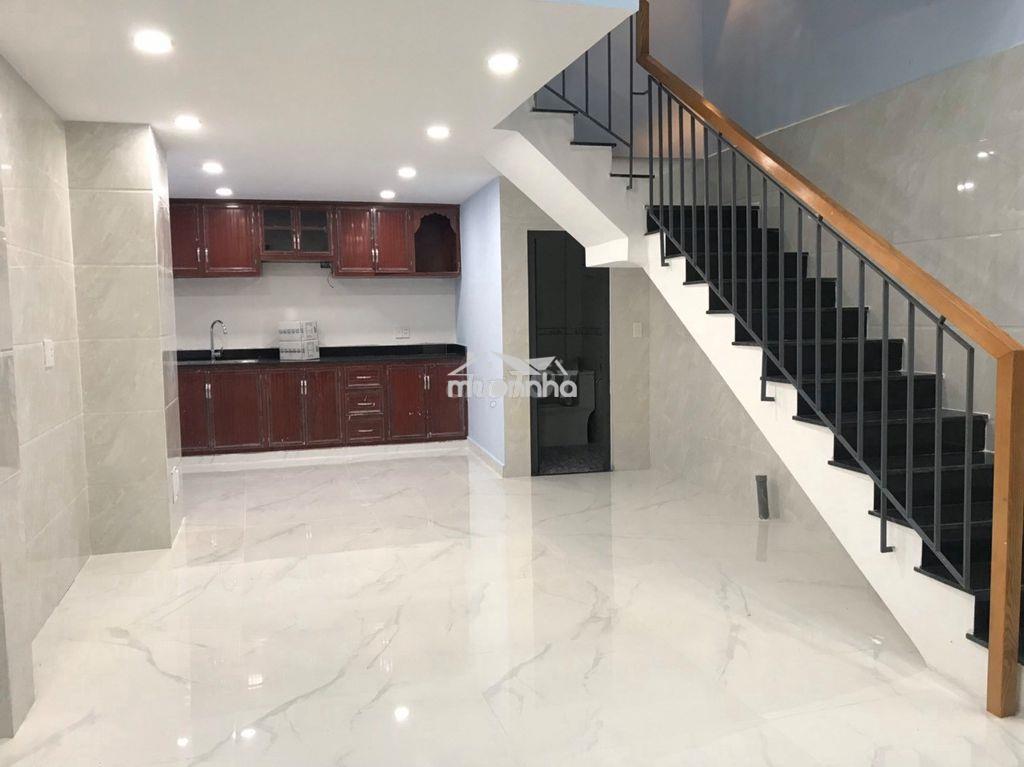 Cho thuê nhà nguyên căn 3pn, có sân trước, sân thượng rộng - 3